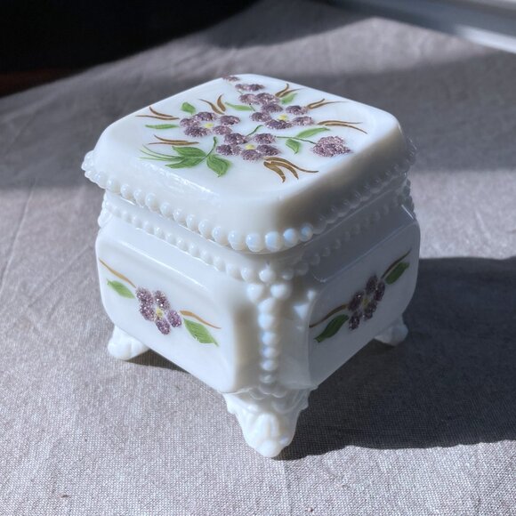 Westmoreland Milk Glass Trinket Box, Hand Painted, Sugared Floral, Vintage - Picture 6 of 11